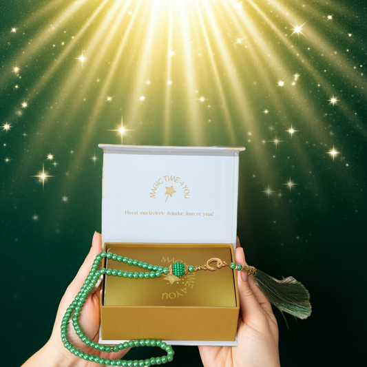 Esma Hüsna 1-3 kart İlahi mesaj